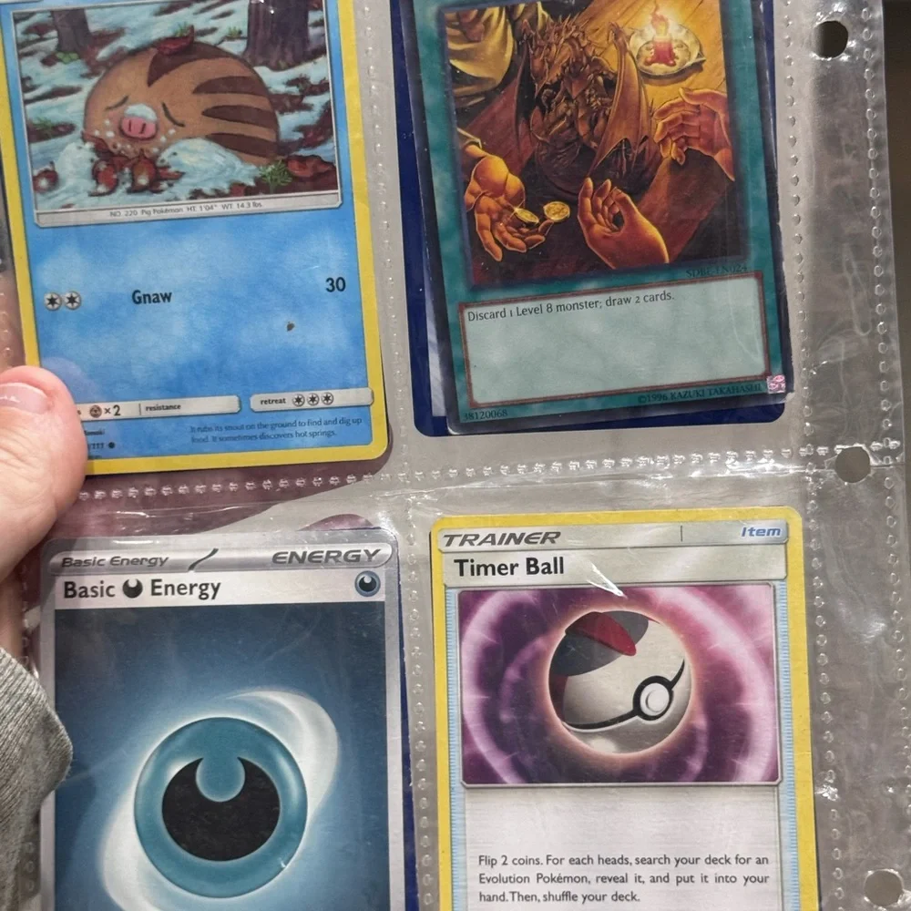 43 Pokemon Trading Card Collection - Picture 3 of 11